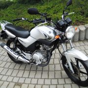 Motorka Yamaha pro skupinu AM a A1